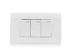 118B-04 3 Gang Wall Switch