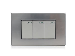 118K-04 3 Gang Wall Switch